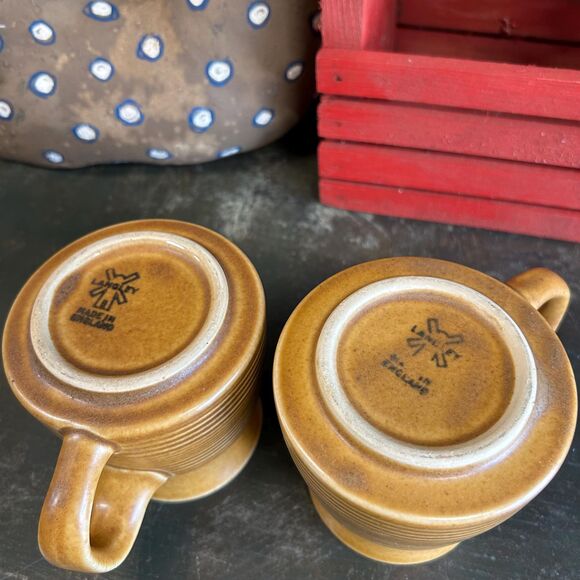 Denby Langley "Canterbury" Mugs, Burnt Yellow Stoneware - Picture 3 of 6